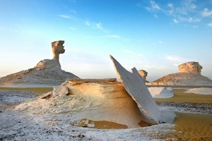 الصحراء البيضاء في مصر .. بالصور