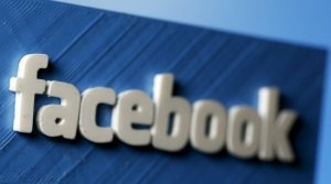  "فيسبوك" تطرح خدمة جديدة للبث الحي للفيديو