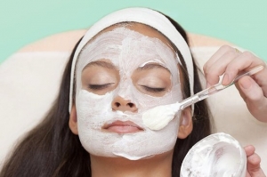 8 فوائد لن تتوقعيها لأقنعة اللبن لجلدك ووجهك ‏