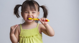 دراسة: نصف الأطفال يعانون من تسوس الأسنان