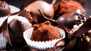 دراسة أمريكية: الحلوى غير مضرة بالصحة