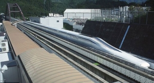 القطار اليابانى مجاليف يحطم الرقم القياسى للسرعة مجددا