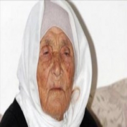 لبنانية عمرها 125 عاما تبحث عن "عريس"..!