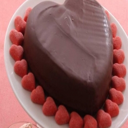 كعكة الشوكولاتة على شكل قلب... طريقة التحضير