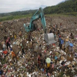 النفايات تتحوَّل إلى وقود للدراجات في إندونيسيا