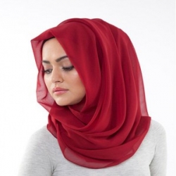 4  طرق بسيطة تساعدك في لف الحجاب بدون دبوس