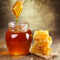 لماذا لا يفسد العسل مع الوقت ؟
