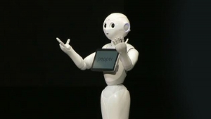 روبوت يقرأ مشاعر البشر بسعر دون ألفي دولار