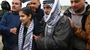 إسرائيل تفرج عن "ملاك".. أصغر معتقلة فلسطينية