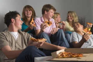 أسوأ 10 مشكلات غذائية تصيب المراهقين 
