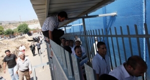 الاحتلال يقرر منع عُمال الضفة من دخول المستوطنات