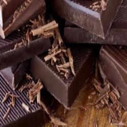  الشوكولاته الداكنة تخفض نسبة السكر في الدم