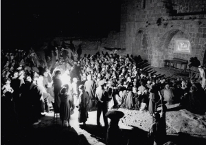 صورة نادرة: فلم سينمائي صامت في الخليل 1938م