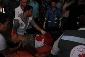 غزة تحت النار- شهداء بينهم صحفي واطفال يرفع حصيلة العدوان الى 53 شهيد