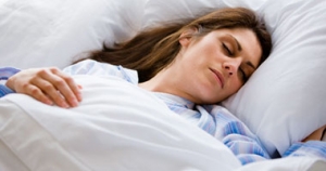 دراسة جديدة : الساهرون أكثر ذكاءً ممن ينامون مبكراً 
